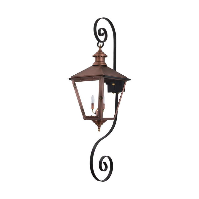 Dyersville Empire Lantern, 21" H x 20" W x 18" D