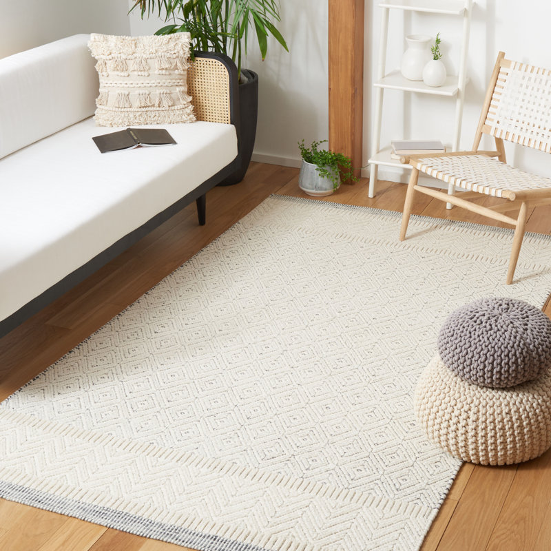 Ivory Tufted Rectangular Wool Area Rug, 5 ft. x 8 ft.