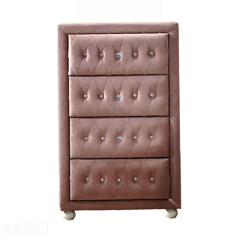 Commode rose à 4 tiroirs