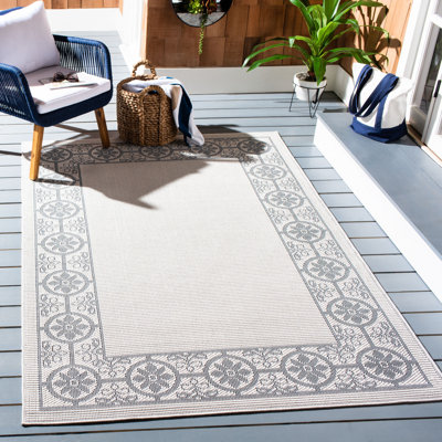 Murielle Performance Machine Washable Floral Indoor/Outdoor Area Rug
