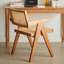 Chaise en bois massif au fini naturel