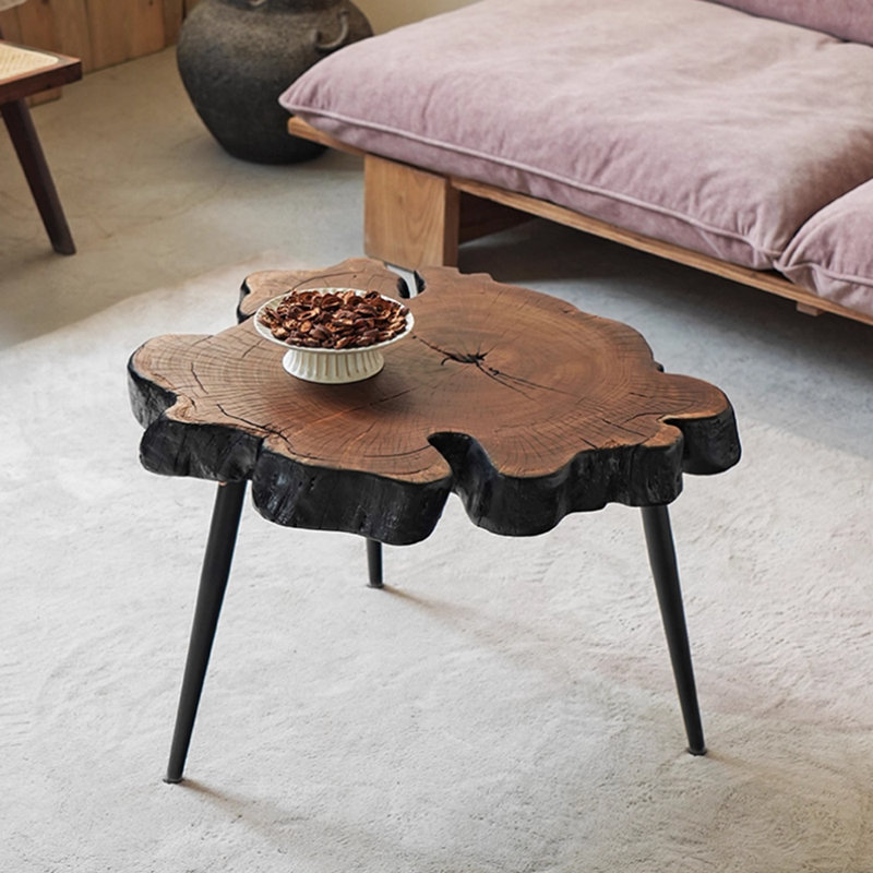 Table basse au design créatif et personnalisé
