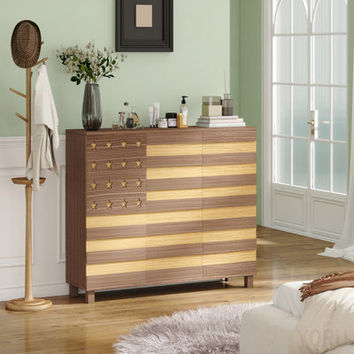 Buffet 55 po, 2 tiroirs / 3 portes, sculpté à la main - standard