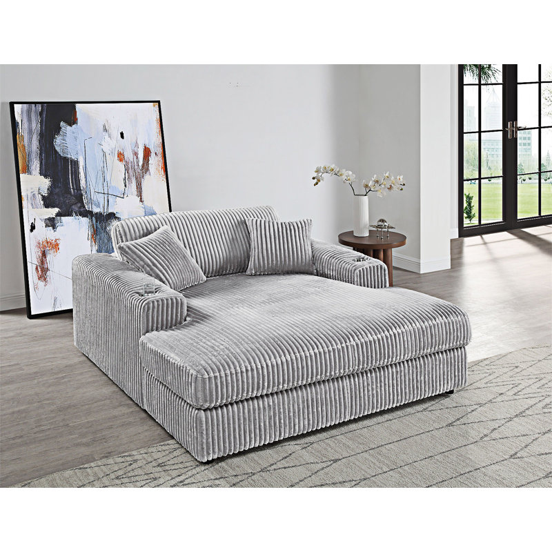 Chaise en velours côtelé avec coussins