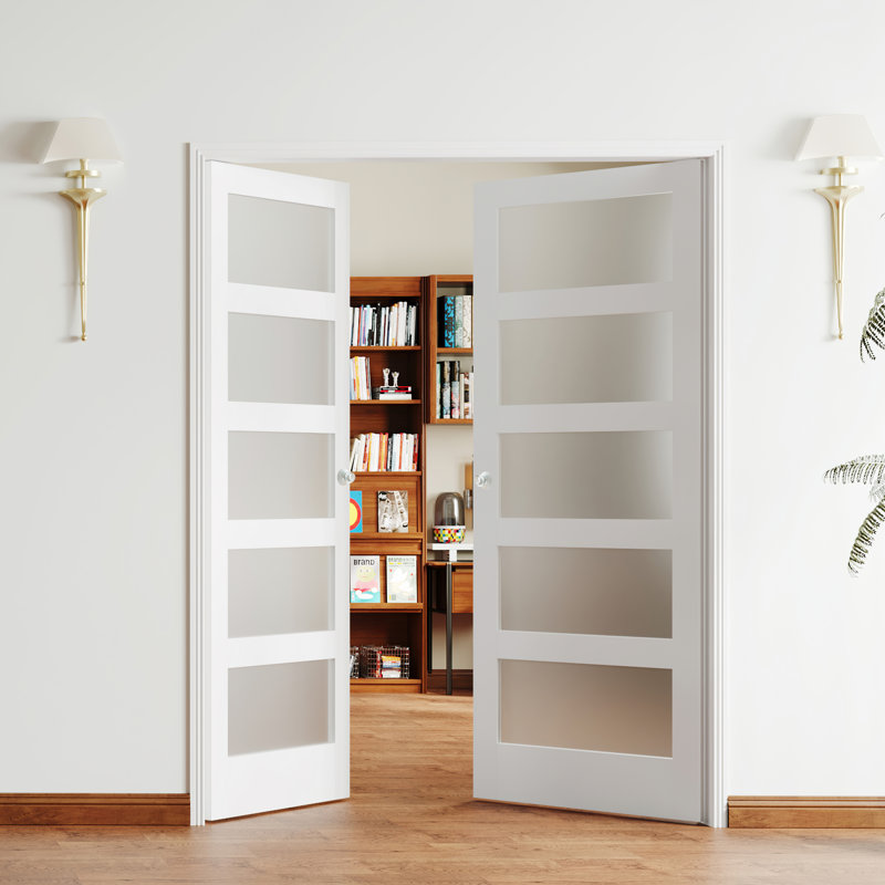Portes-garde-manger en verre givré de conception moderne avec 5 portes intérieures et panneau de fibres à densité moyenne blanc avec poignée Slab Doors