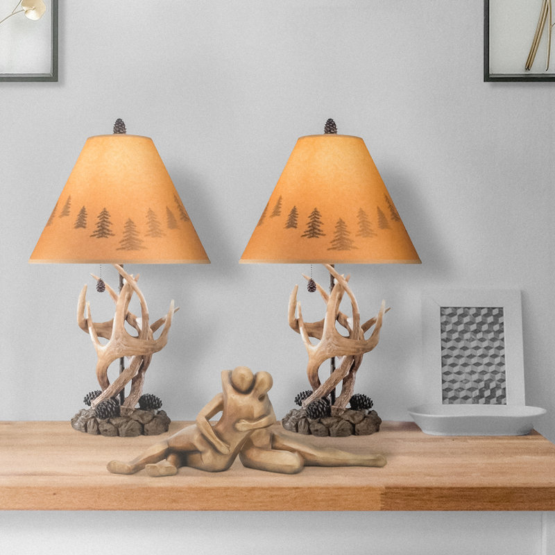 Jaydien Resin Table Lamp