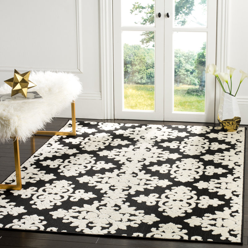 Liv Hooked Indoor/ Outdoor Black/Creme Rug, Rectangle 99 x 160cm