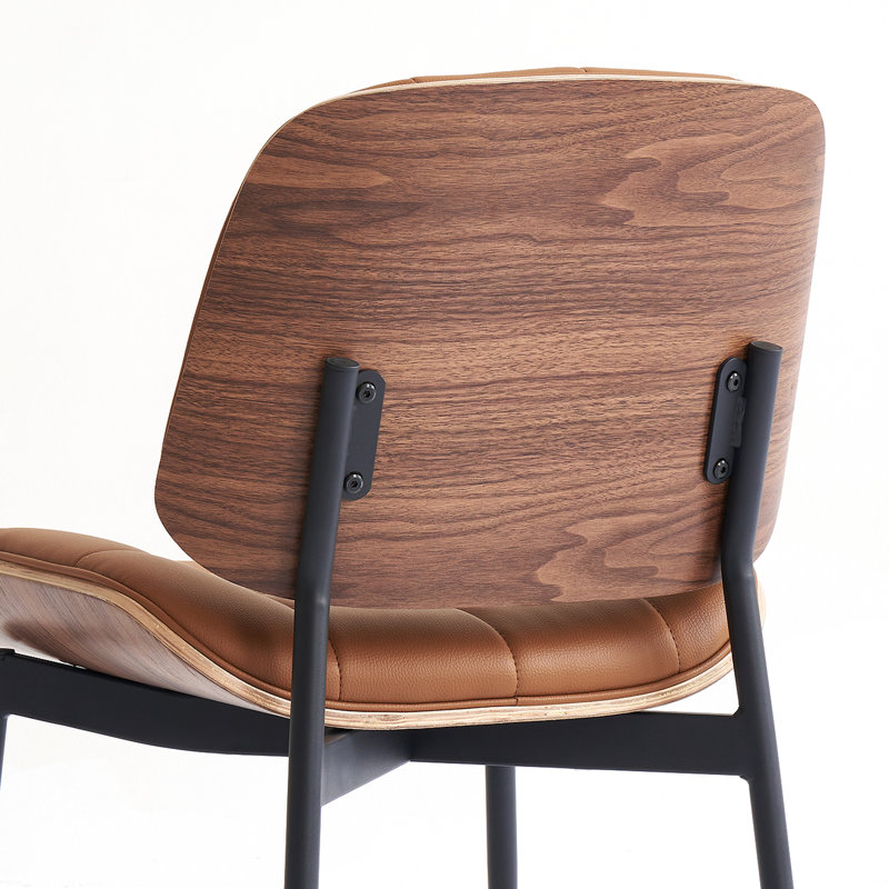 Chaises de salle à manger Mid-Century modernes avec dossier en grain de noyer, ensemble de 4 chaises de salle à manger en similicuir noir