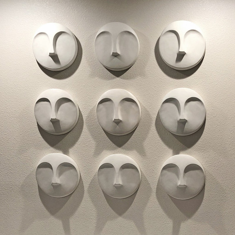 Sculpture murale blanche matte