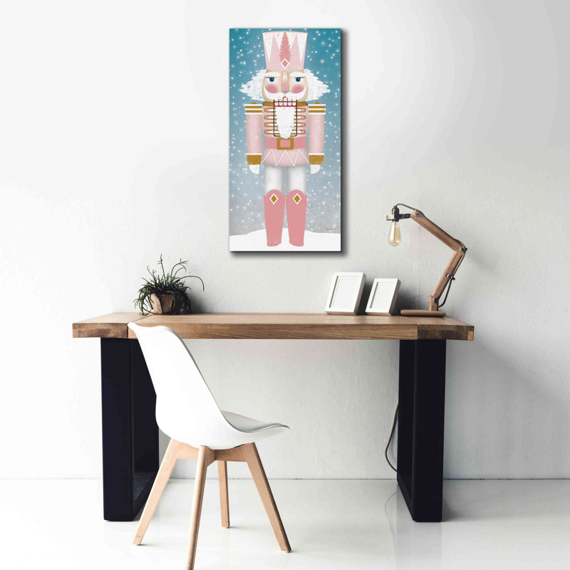 «Nutcracker II Blush» par Ryan Fowler, estampe numérique sur toile, H 40 po x l 20 po x P 1,5 po