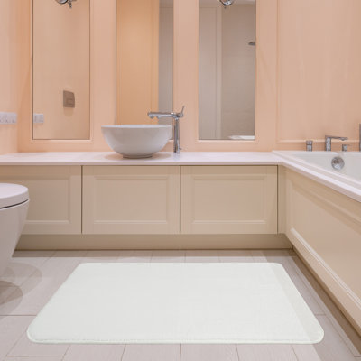Tapis pour salle de bain en mousse 32 pouces Hillsdale