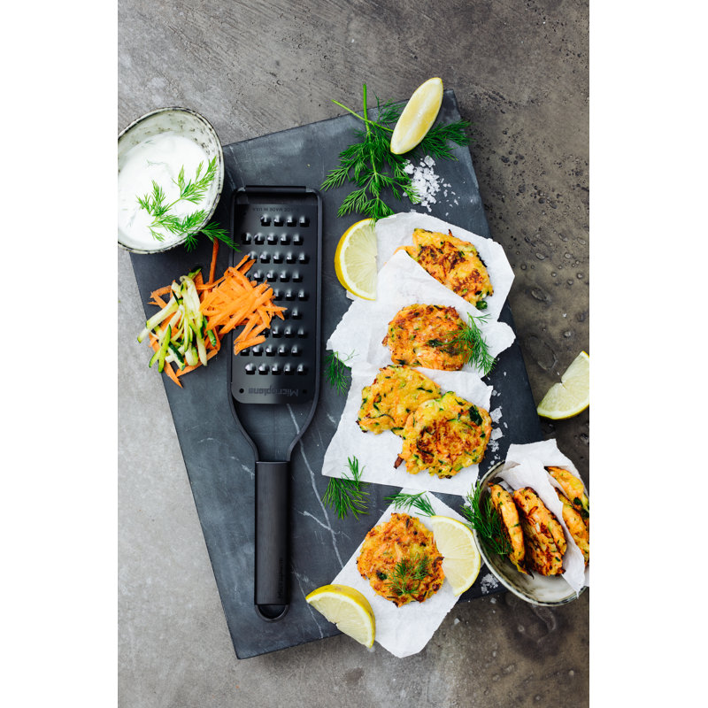 Microplane Black Sheep Extra Coarse Grater