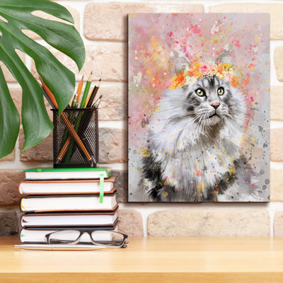 " Flower Crown Maine Coon " by Furbaby Affiliates
