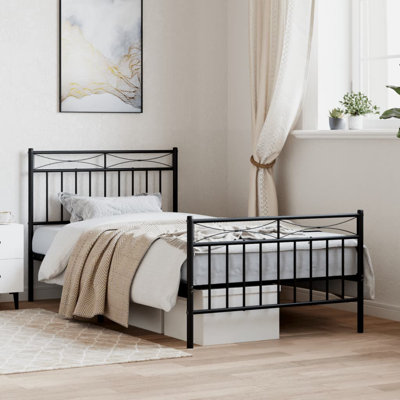 Abygayle Metal Bed