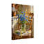 Plantes et fleurs Fleurs bleues dans un pot sur une chaise en bois-1696789001