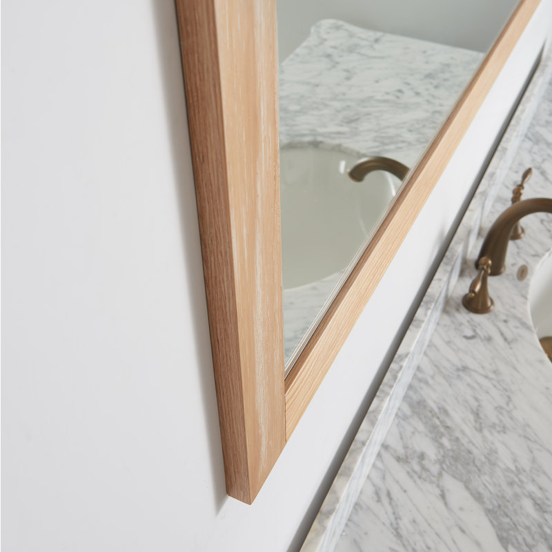 Miroir de salle de bain mural Karamfila, 39,4 po x 60 po, Pin patiné