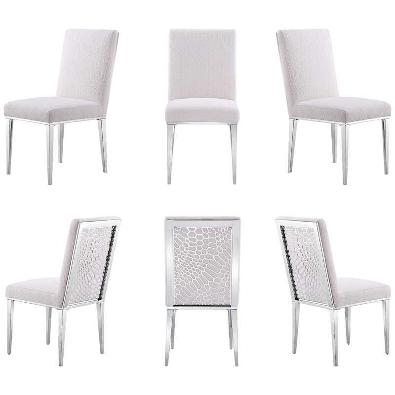 Chaise Lavasia, 6