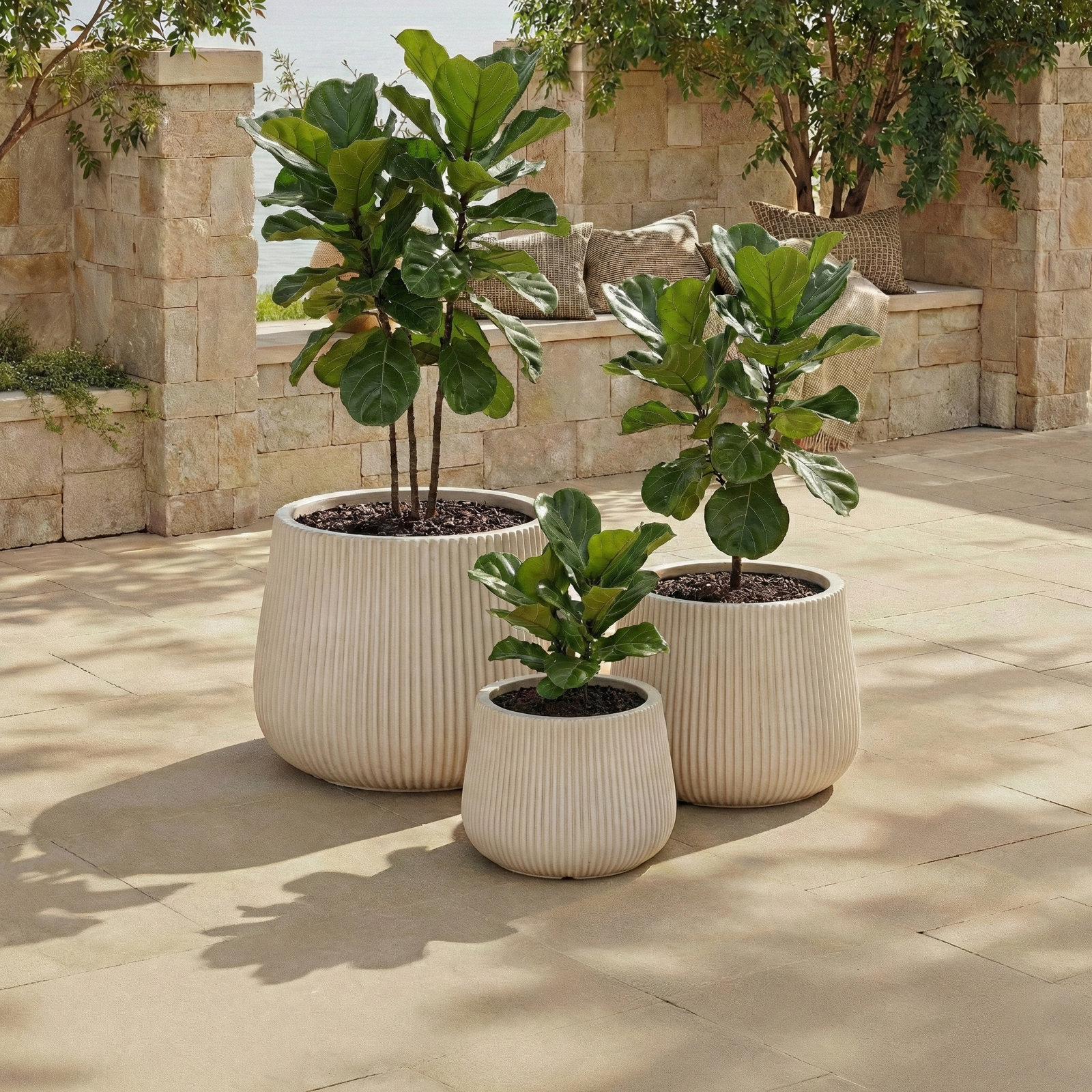 21" Pot Planter, Beige