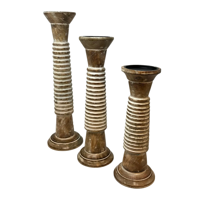 Set of 3 Ribbed Pillar Holders
