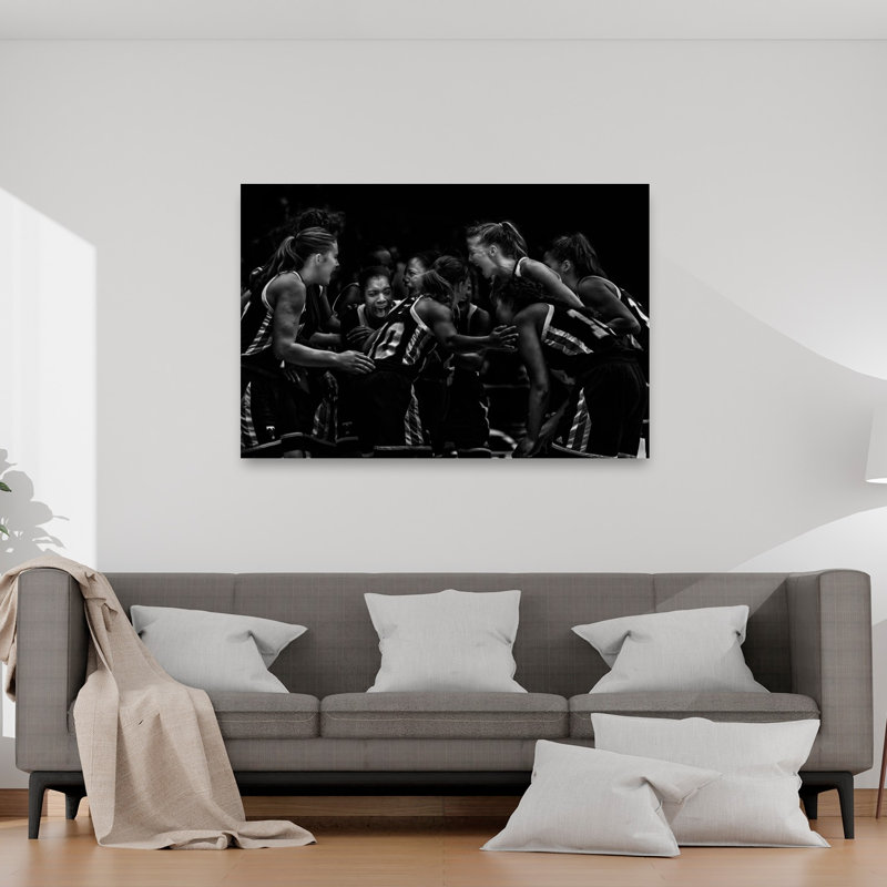 Team Huddle Intensity Contemporary Wall Art Print 1 Piece Wrapped Canvas Wall Art, 101.6cm H x 152.4cm W