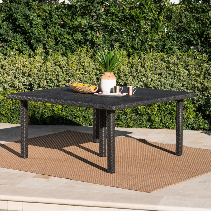Table d'extérieur carrée 64 po, Gris