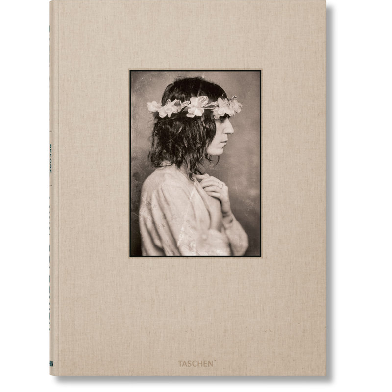 Lynn Goldsmith. Patti Smith. Before Easter After