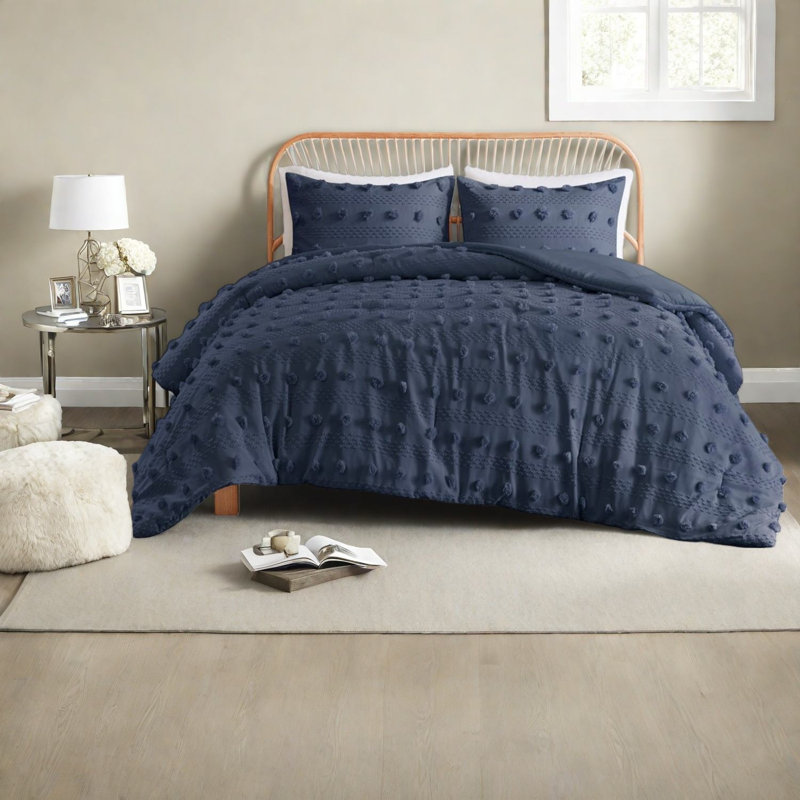 Elegant Clip Jacquard Bedding Sets, Premium Polyester, Modern Bedroom Style