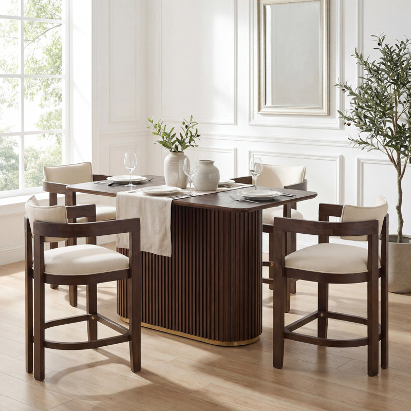 Ensemble de table de salle à manger à hauteur de comptoir 4 personnes Evesham avec tabourets de comptoir rembourrés et guéridon