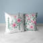 Coussin décoratif réversible à motif floral Petal Perfection-101116977-101116983