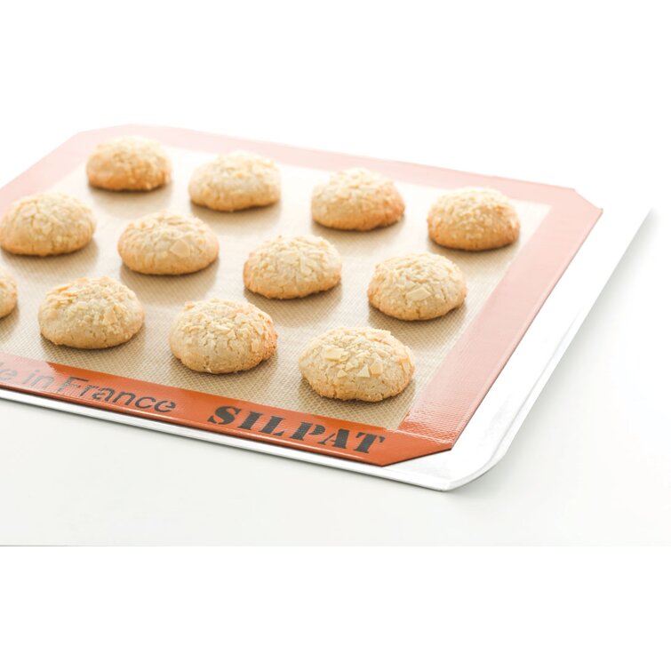 Silicone baking mats, half sheet size sm-half - eCakeSupply