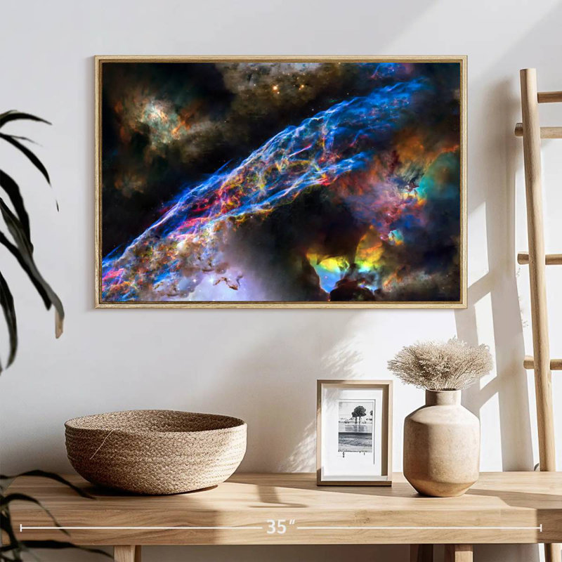 Nébuleuse du voile brillant, Cadre flottant en bois naturel, 25 po x 17 po