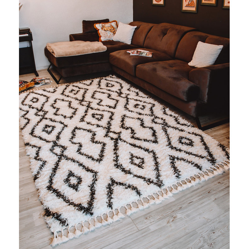Tapis marocain en velours tissé à la machine Harkness, Rectangle 5 pi 3 po x 7 pi 7 po