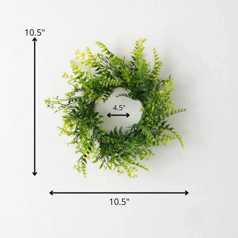 Rincon Faux Fern Plastic 10.5'' Wreath