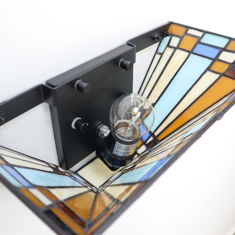 Applique murale de style Tiffany avec abat-jour en verre coloré