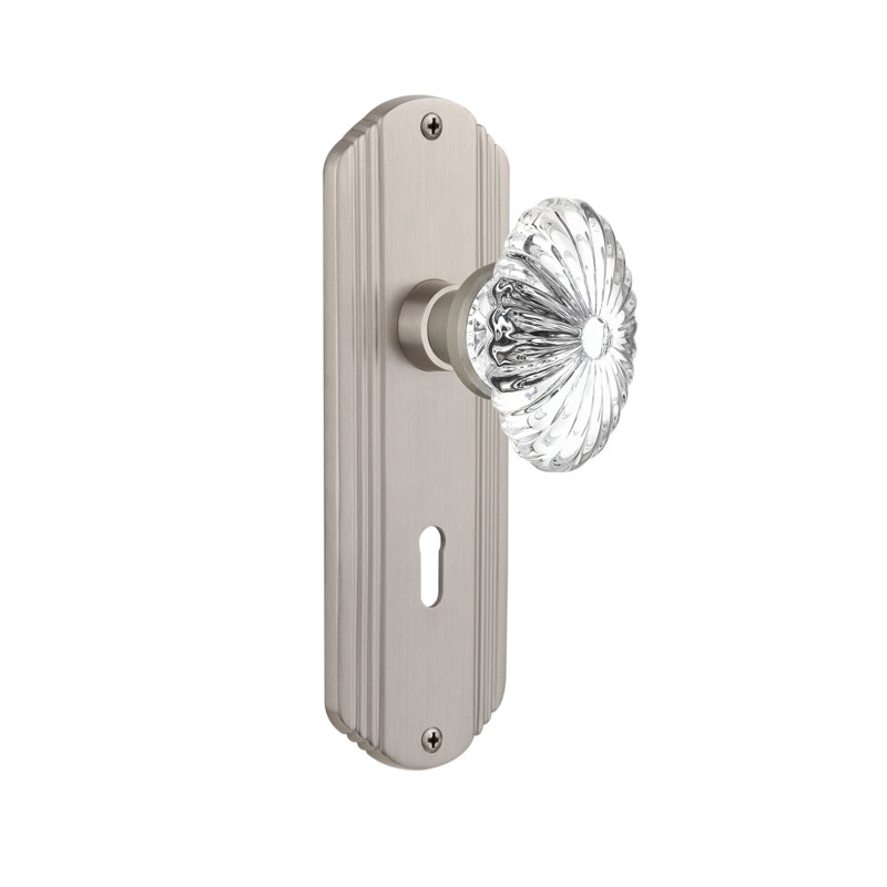 Deco Plate with Decorative Keyhole and Oval Fluted Crystal Door Knob, Satin Nickel