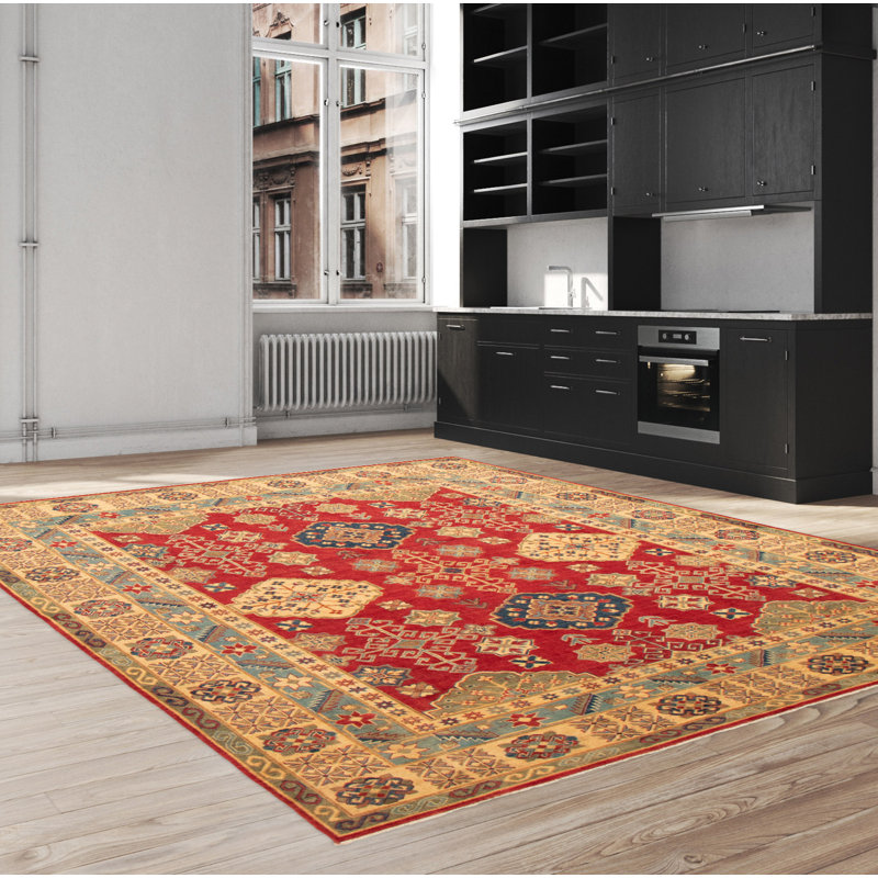Tapis rouge Finest Ghazni 8 pi 0 po x 9 pi 10 po