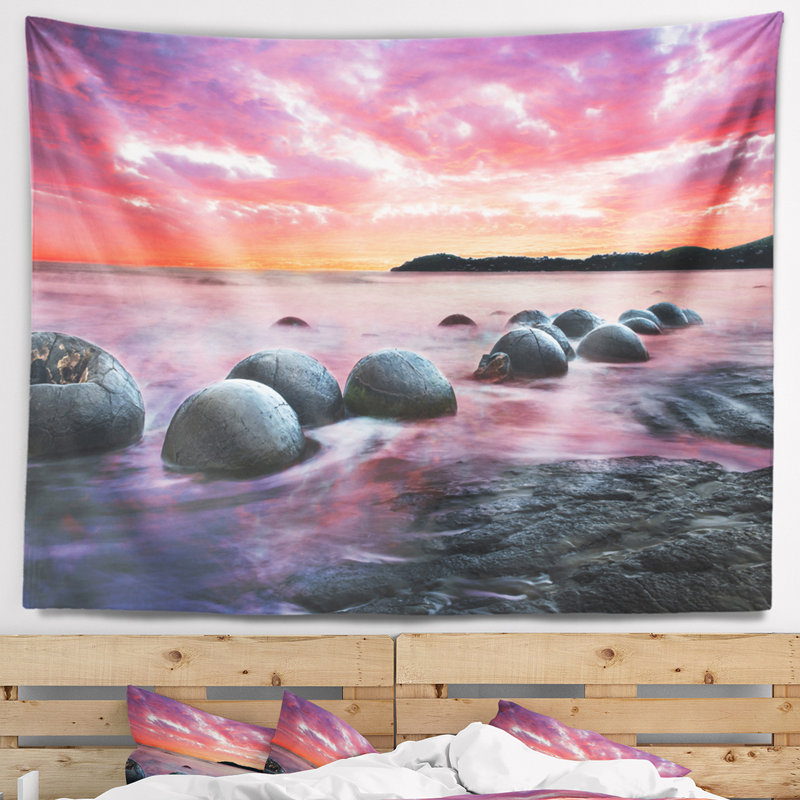 Tapisserie «Seashore Moeraki Boulders at Sunset», H 32 po x l 39 po
