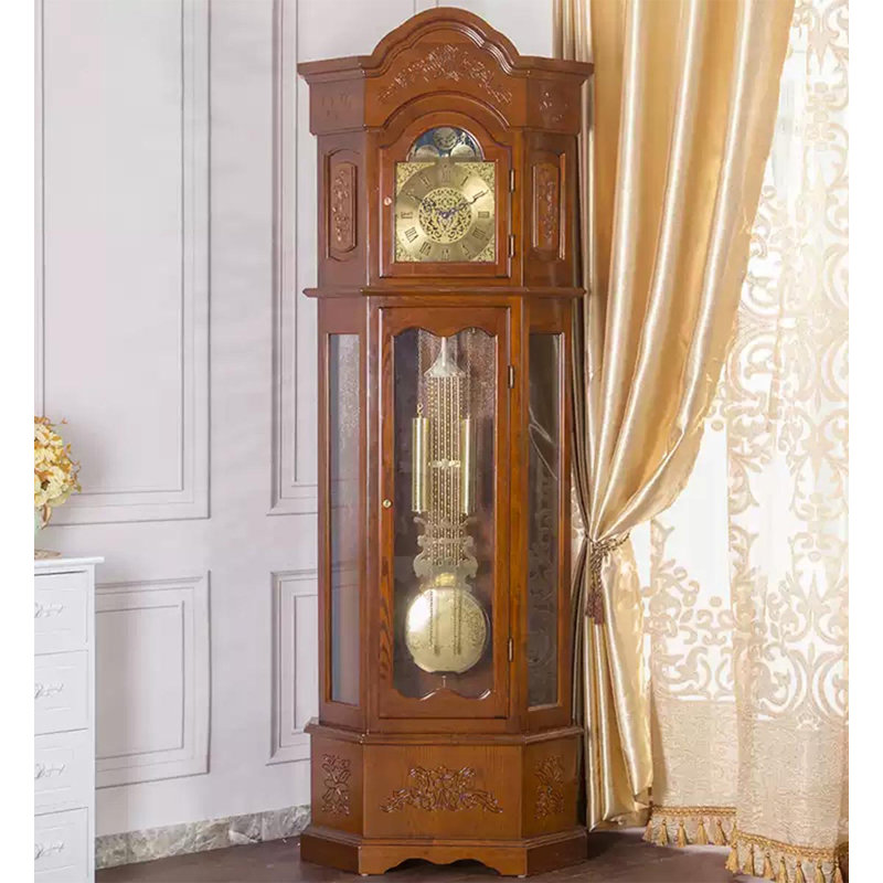 Horloge de sol en noyer exquis