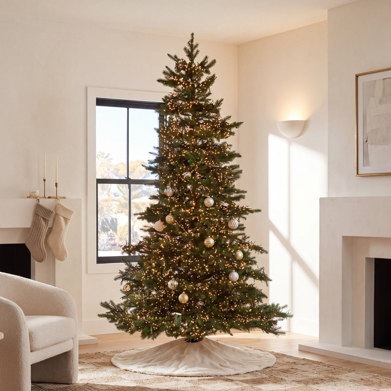 9' Pre-Lit Pine Tree