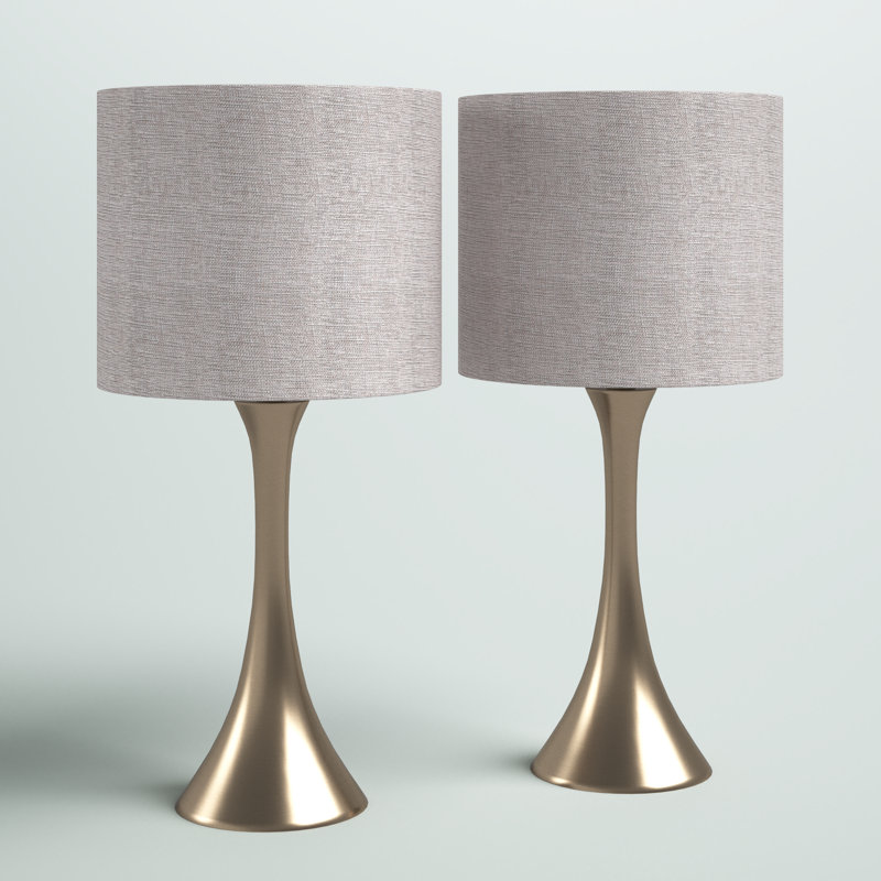 Dayanara Metal Table Lamp