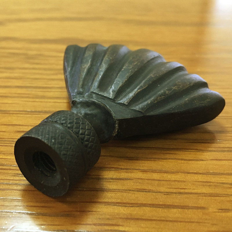 Fleuron coquillage pour abat-jour, Noir