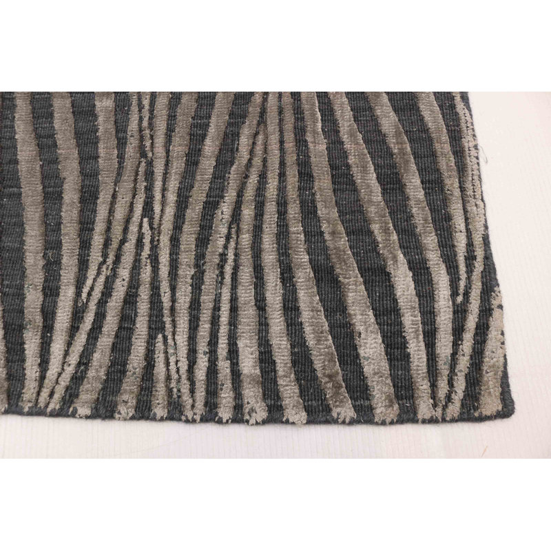 Tapis gris Elysian 5 pi 2 po x 8 pi 0 po