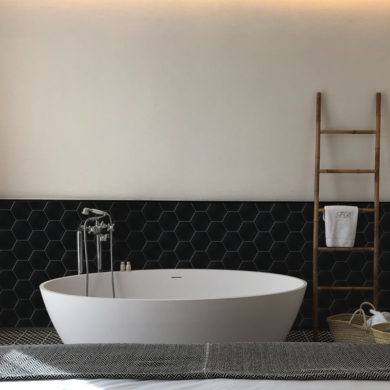 6.85 W x 5.9 L Hexagon Peel and Stick Backsplash Mosaic Tile (32 Pieces), Black