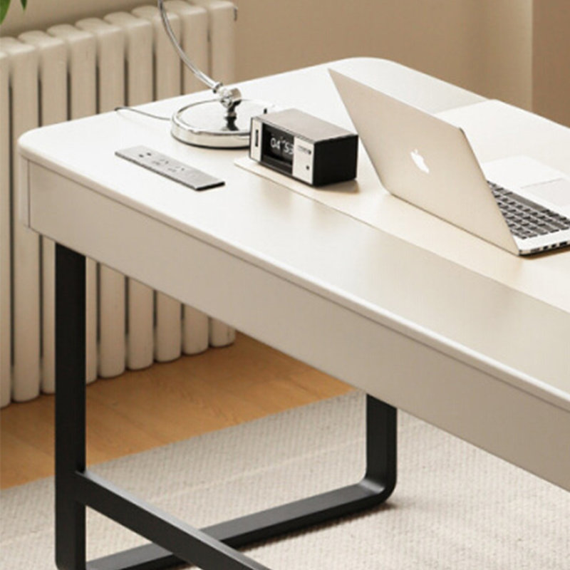 Bureau à conception unique, H 29,84 po x l 55,11 po x P 27,55 po