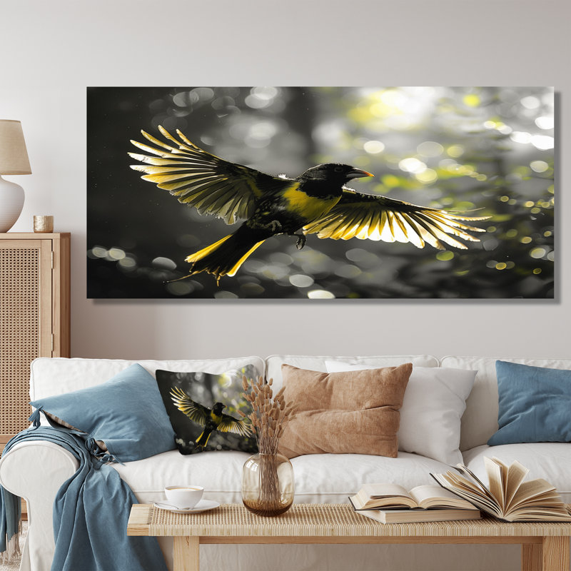 Jaune, noir, rythme de la forêt tropicale, oiseau II, Toile tendue, H 28 po x l 60 po x P 1,5 po