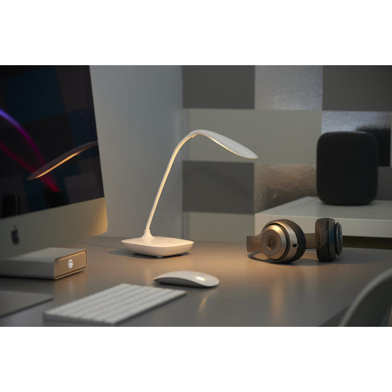 Amak USB Desk Lamp