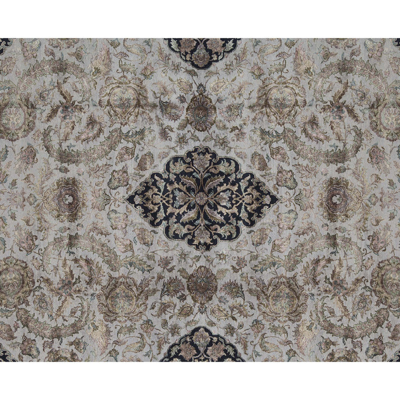 Hand-Knotted High-Quality Gray Area Rug