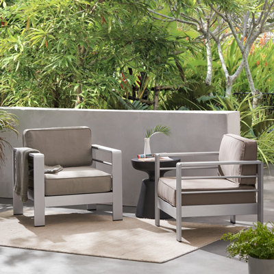 Chaise de patio avec coussins Ace