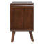 Ensemble de chambre à coucher 3 pièces Wren en noyer foncé, format Queen, avec lit rembourré et tables de chevet