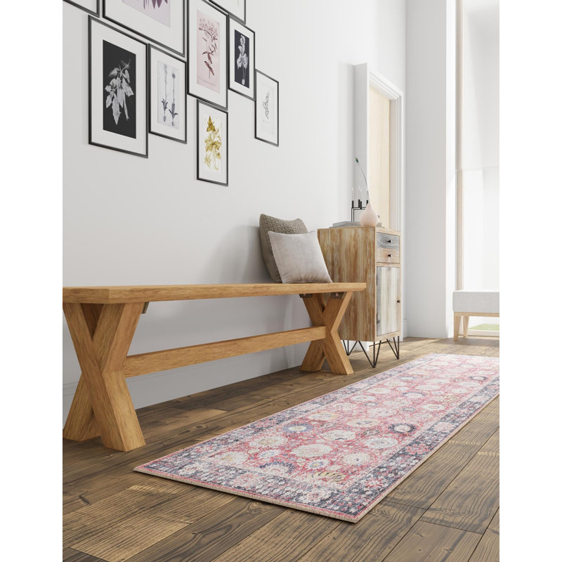 Bungalow Rose Miriam Timeless Rug, Tapis de couloir 2 pi x 6 pi 1 po
